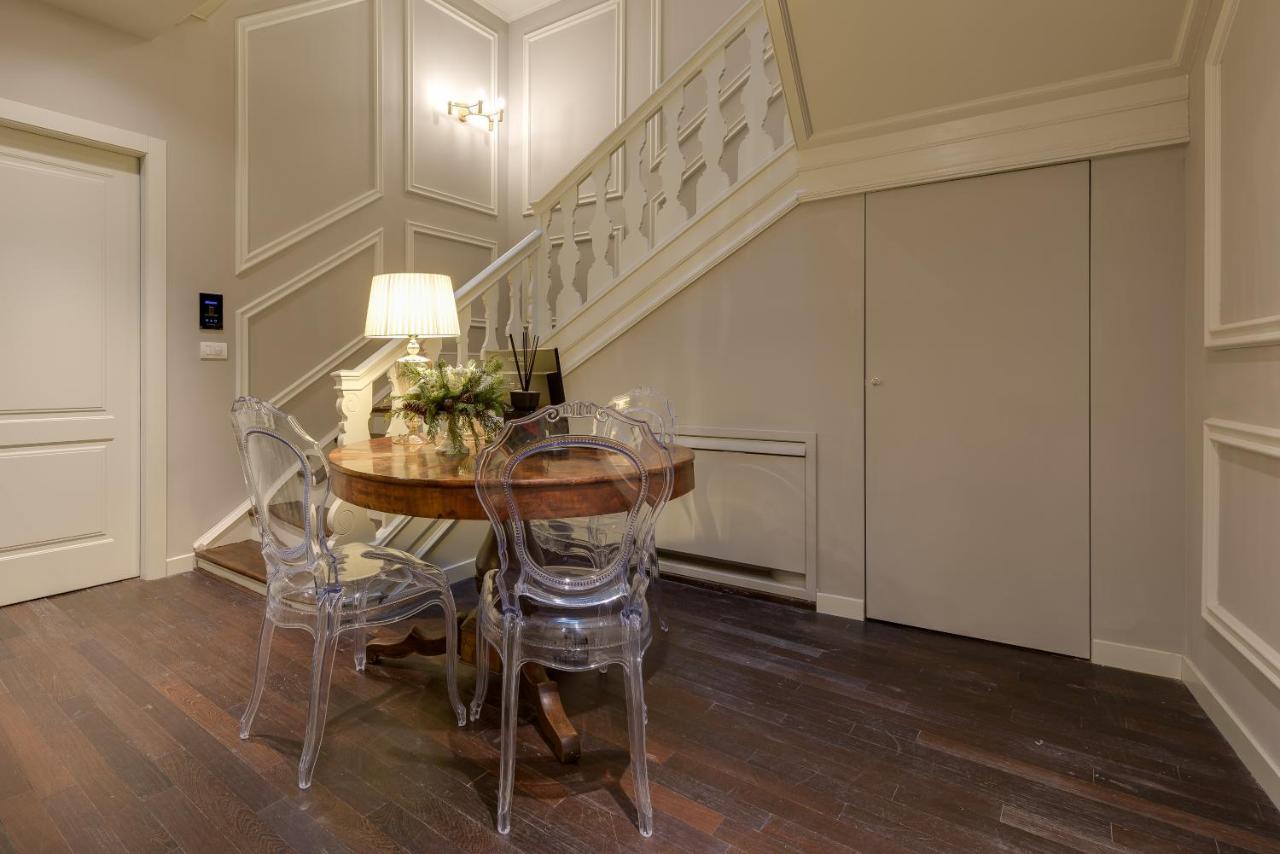 Palazzo Duomo Suites In Udine Center Εξωτερικό φωτογραφία